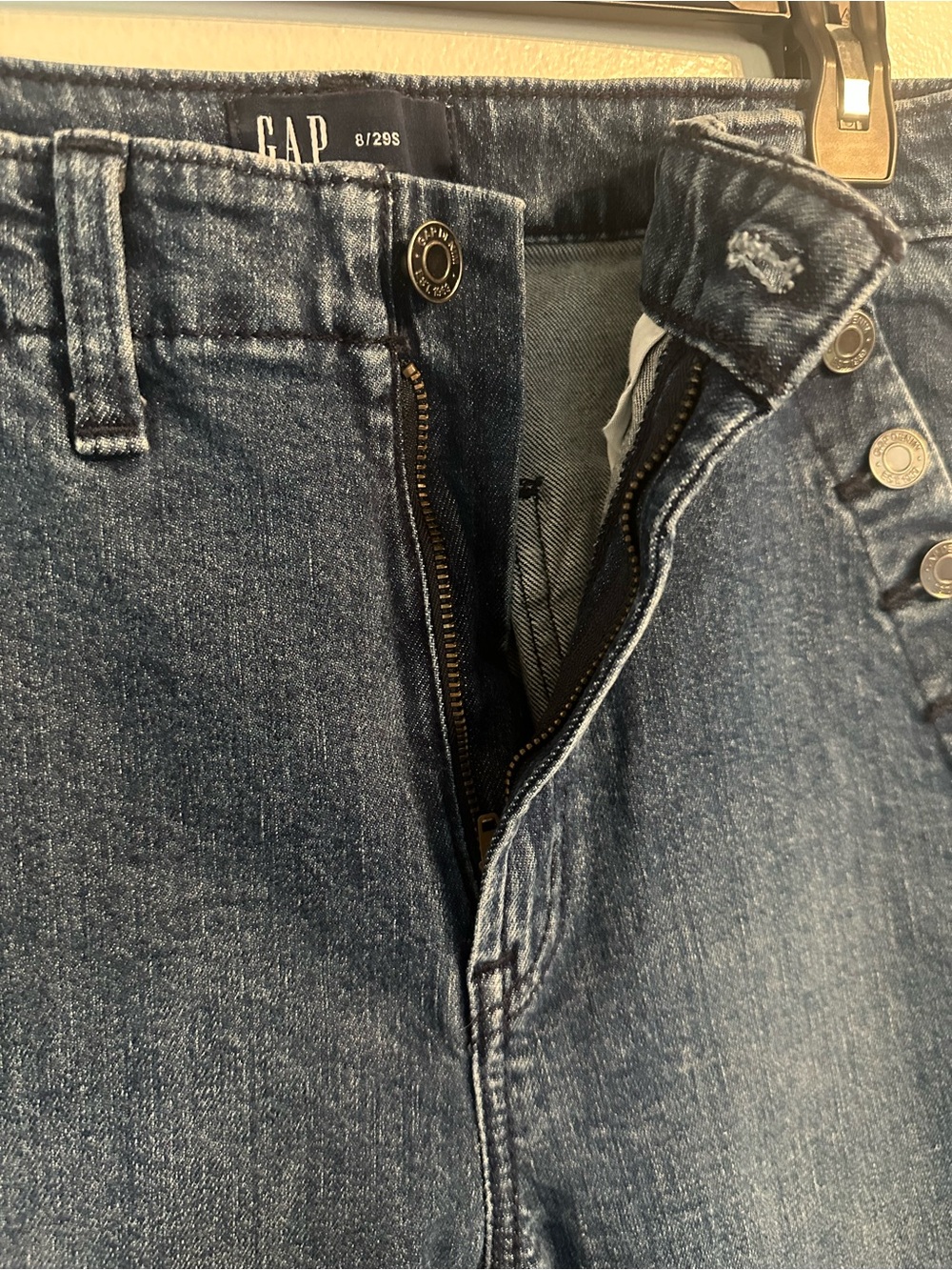 GAP Women's Dark Blue 70’s Flare Button-Accent Jeans - Size 8/29 - Picture 3 of 11